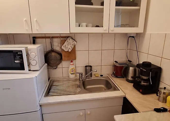 Benitta Vendeghaz Hajdúszoboszló